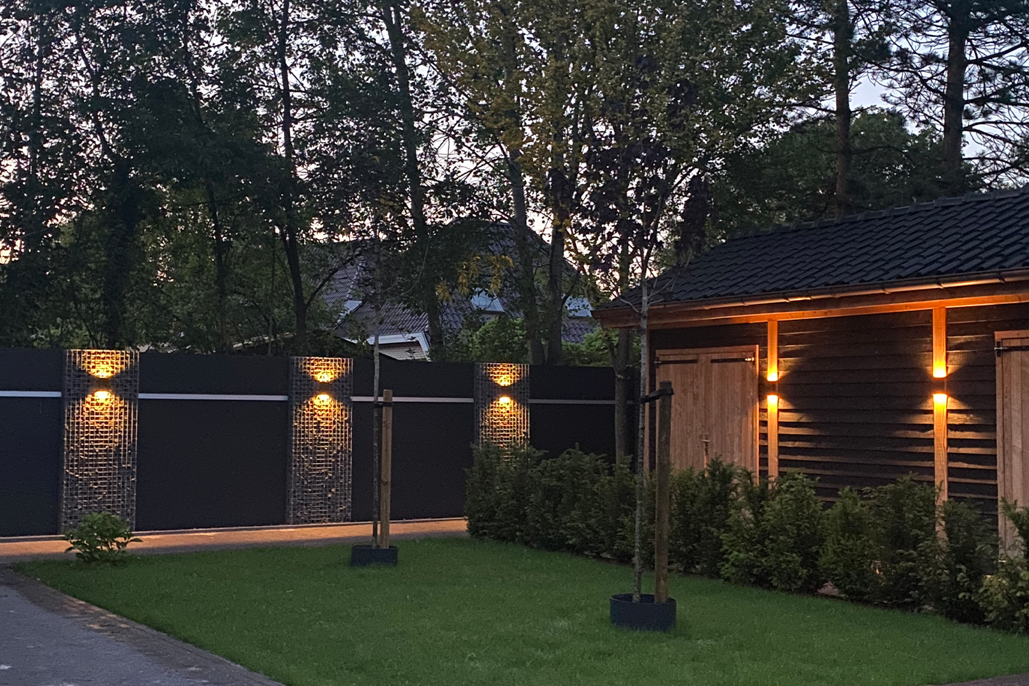 Gabionen mit WPC LED Beleuchtung
