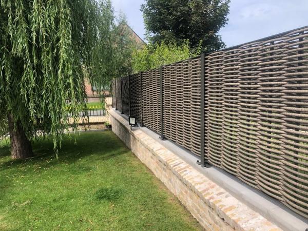 Kunststoff-Sichtschutzzaun flache Verflechtung Kunststoff-Sichtschutzzaun flache Verflechtung
