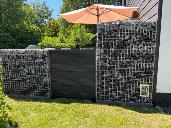 Gabionen WPC-zaun Steckdose Gabionen WPC-zaun Steckdose