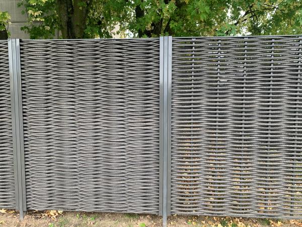 Kunststoff-Sichtschutzzaun doppelte Verflechtung Kunststoff-Sichtschutzzaun doppelte Verflechtung