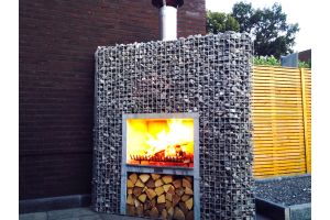 Gabionen Eckkamin mit Grill – Gartenkamine
