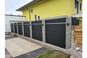 WPC Sichtschutz mit Gabione – WPC-zaun mit Gabionen. WPC Sichtschutz mit Gabione