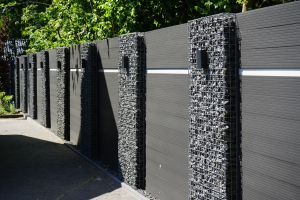 WPC-Sichtschutz – Aufbauteam WPC. WPC-Sichtschutz