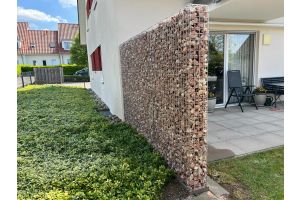 Gabionen mit Salzburger Rot – Gabionen. Gabionen mit Salzburger Rot