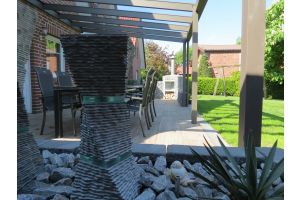 Gabionen Gartenkamin mit Grill – Gartenkamine