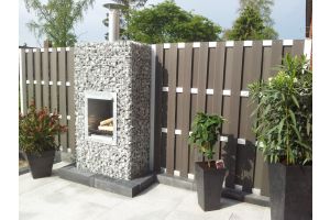 Gabionen Gartenkamin mit Grill – Gartenkamine