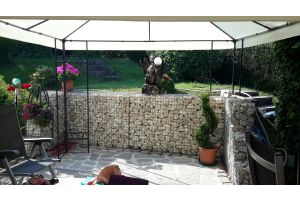 Gabionen mit Yellow Sun – Gabionen. Gabionen mit Yellow Sun