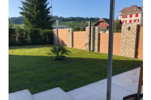 Aufbauteam WPC – WPC-zaun mit Gabionen. Aufbauteam WPC