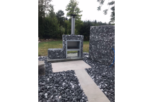Blockkamin/Grill mit Gabionen – Gartenkamine Inspiration. Blockkamin/Grill mit Gabionen